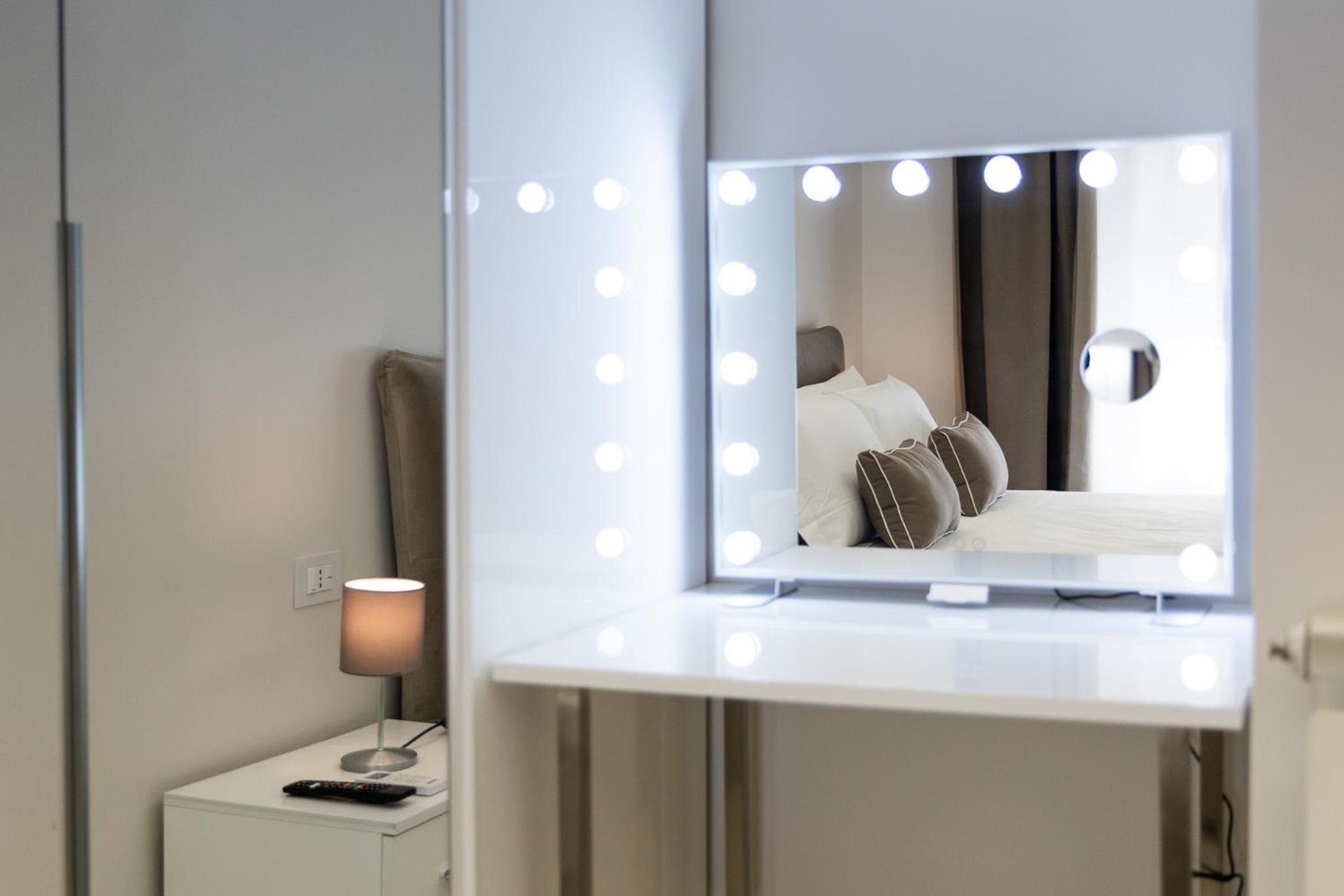 Appartamento Caruso Regal House Roma Esterno foto