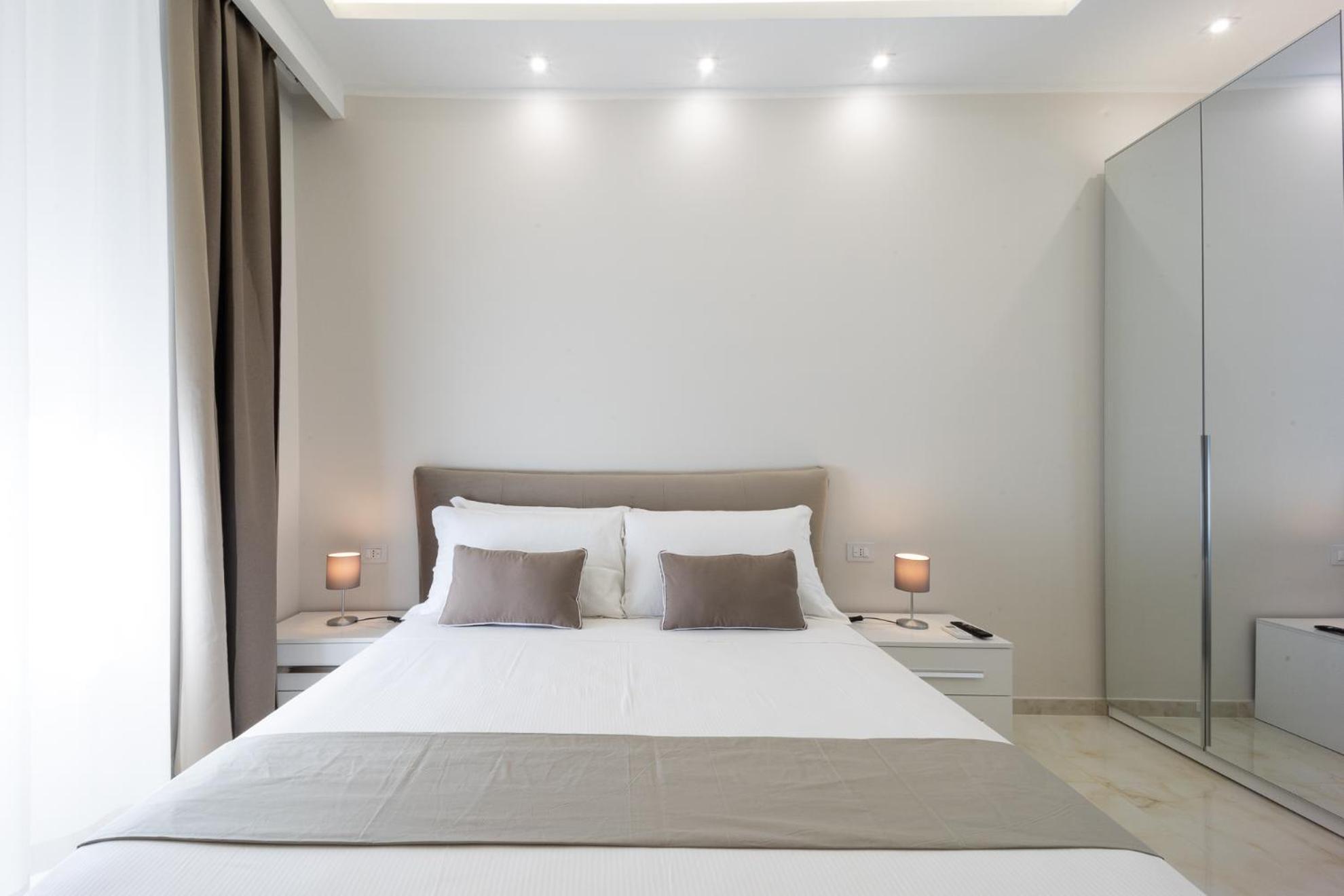 Appartamento Caruso Regal House Roma Esterno foto